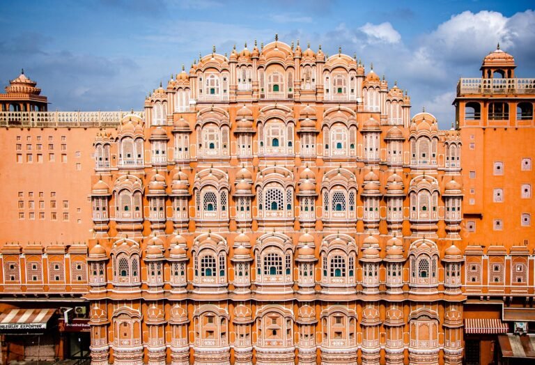14 Days Splendid Rajputana Tour Package – Explore Royal Forts, Palaces & Heritage Sites