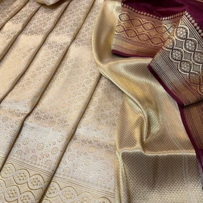 Pure Golden Banarasi Saree with Intricate Handloom Design