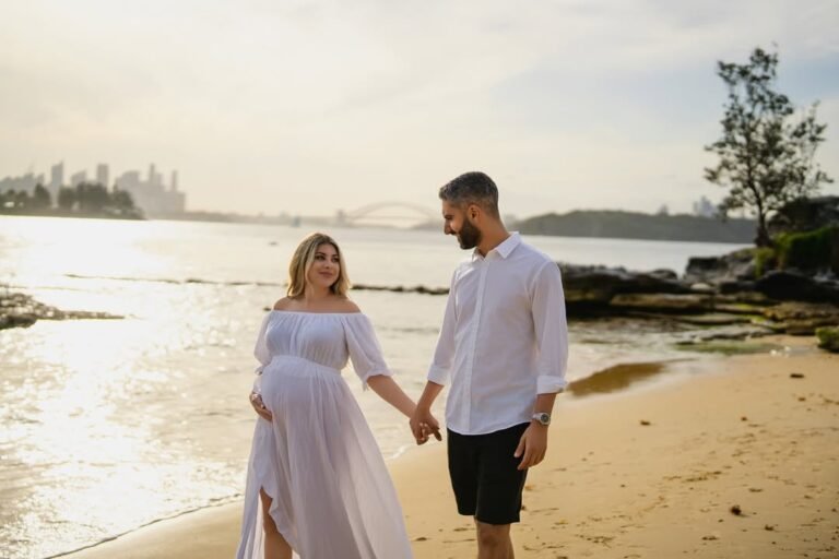 Outdoor Maternity Photography Sydney: Celebrate Motherhood with Natural and Timeless Portraits