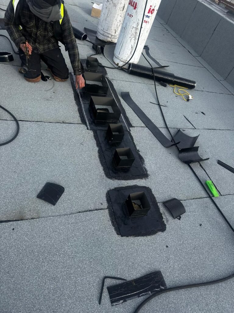 Residential Roofing of Installation Service & Residential Roofing of Replacement Service – Markit Roofing