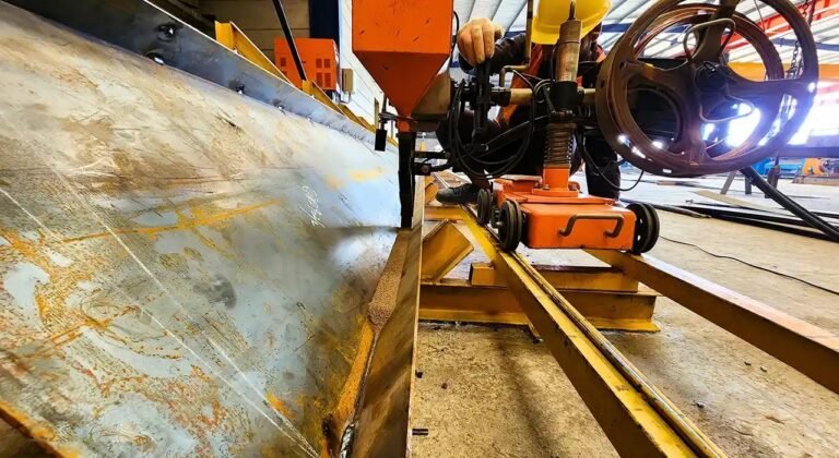 PEB Structures for Commercial Buildings in Pakistan | Civoool