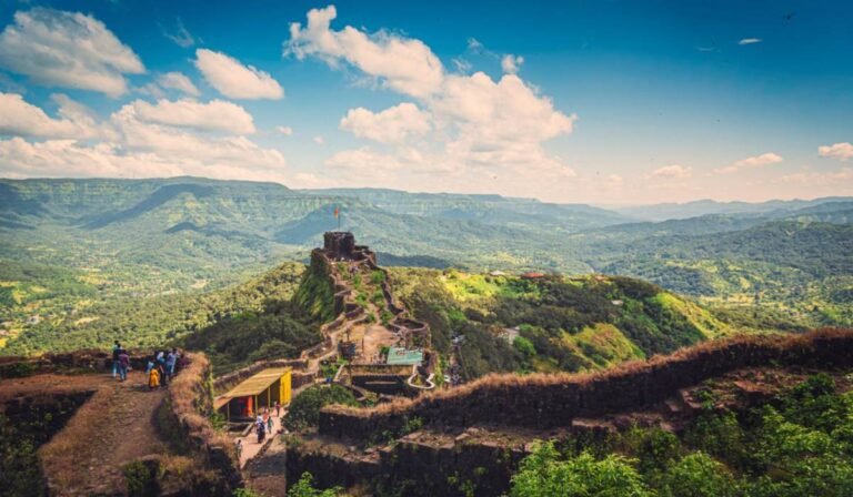 Kolhapur to Mahabaleshwar Taxi | Kolhapur to Mahabaleshwar Cab