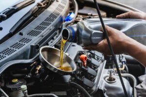 What Calgary Drivers Should Know About Engine Oil
