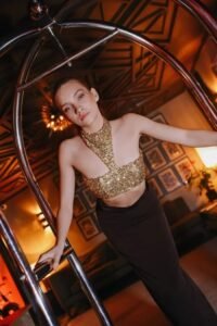 How to Refresh Your Wardrobe with the Latest Fashion Styles