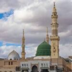 Book Umrah Transport – Reliable and Comfortable Travel for Your Spiritual Journey