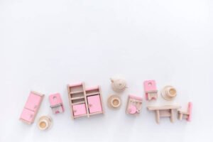 Doll Furniture Guide: Cots, High Chairs and Play Sets That Encourage Imaginative Play