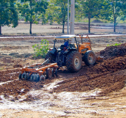 Land Grading Services in Wendell, NC: Preparing Your Property for a Strong Foundation