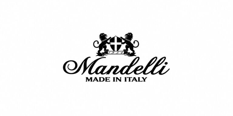 Italian Cashmere Coats — Timeless Elegance and Refined Design