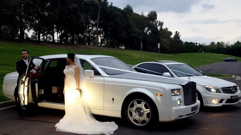 Make Your Wedding Day Special With a Luxury Wedding Car